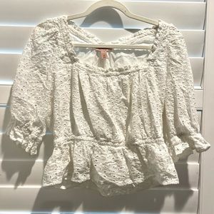 Willow & Root (Buckle) White Eyelet Peplum Top